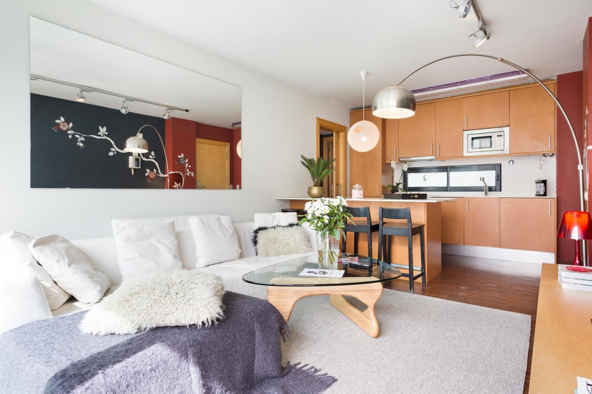 Apartment Barcelona Rentals - Sarria Apartments Near Center Phòng bức ảnh