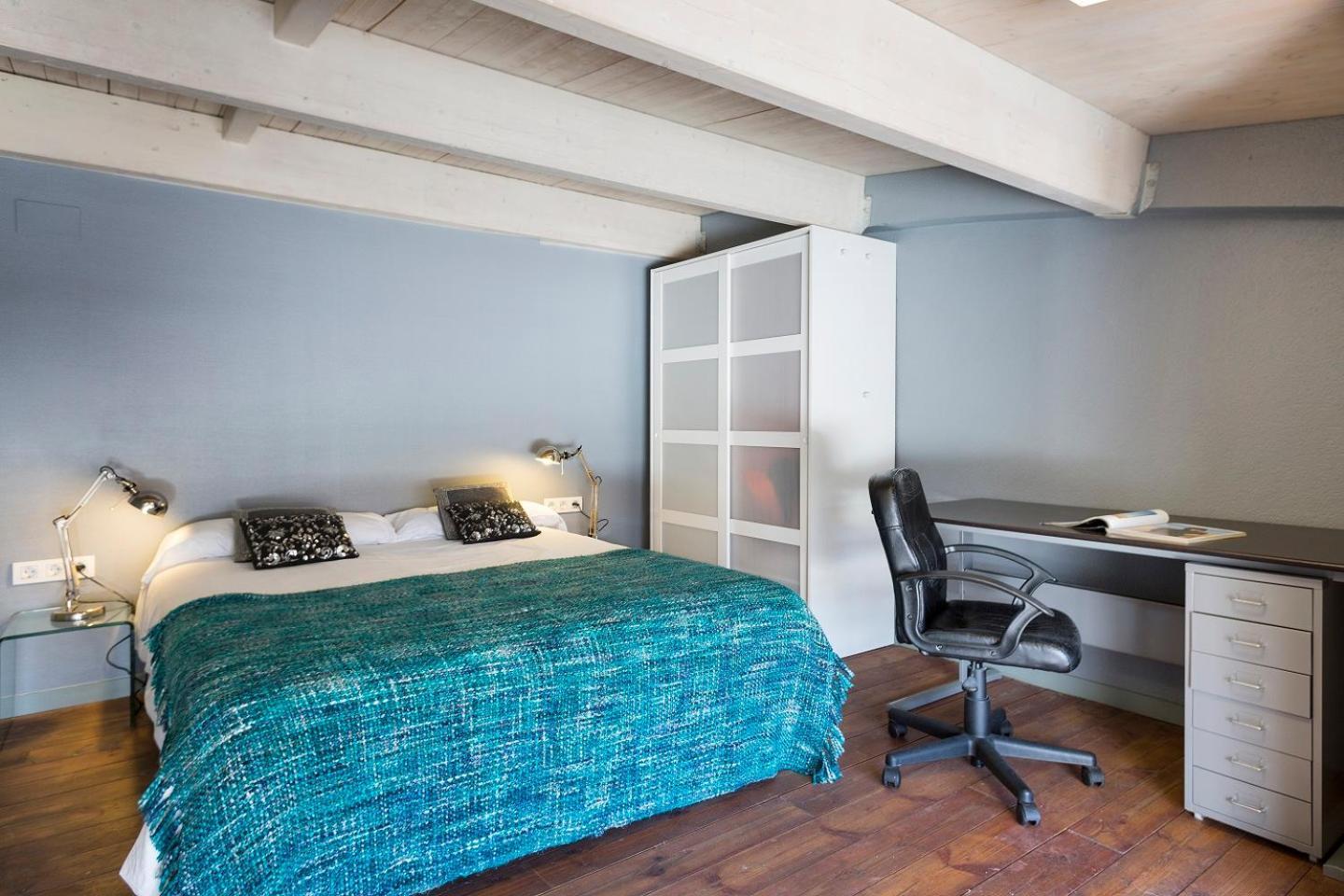 Apartment Barcelona Rentals - Sarria Apartments Near Center Phòng bức ảnh