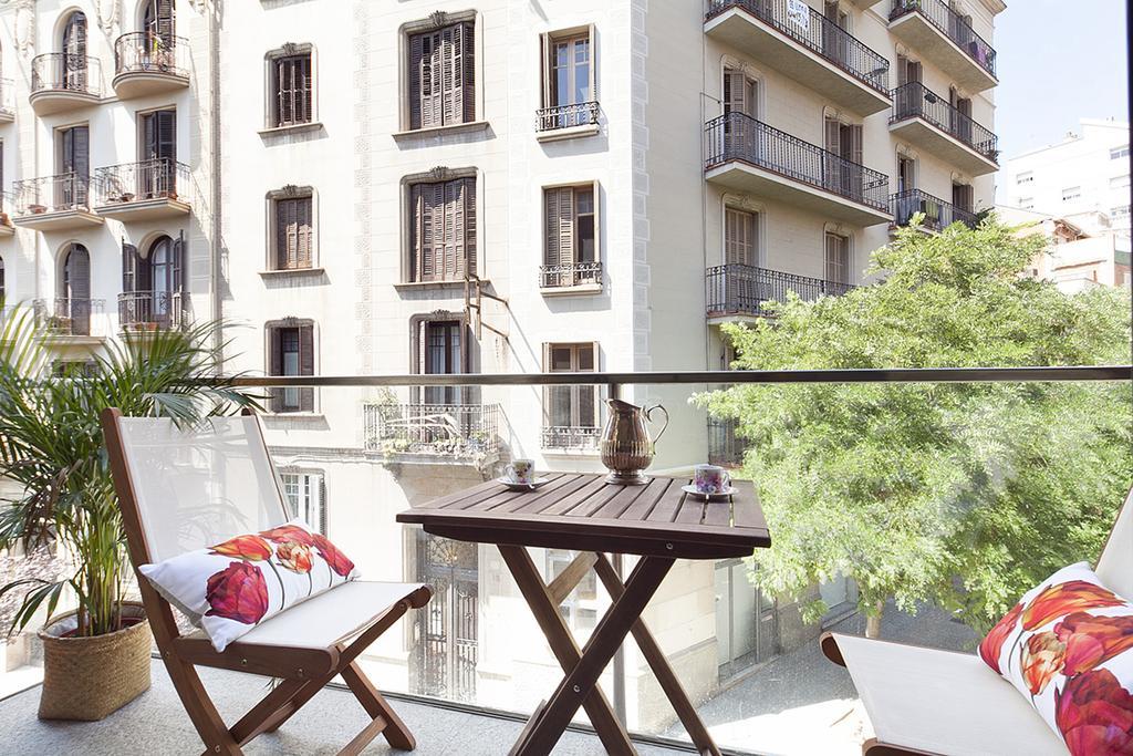 Apartment Barcelona Rentals - Sarria Apartments Near Center Ngoại thất bức ảnh