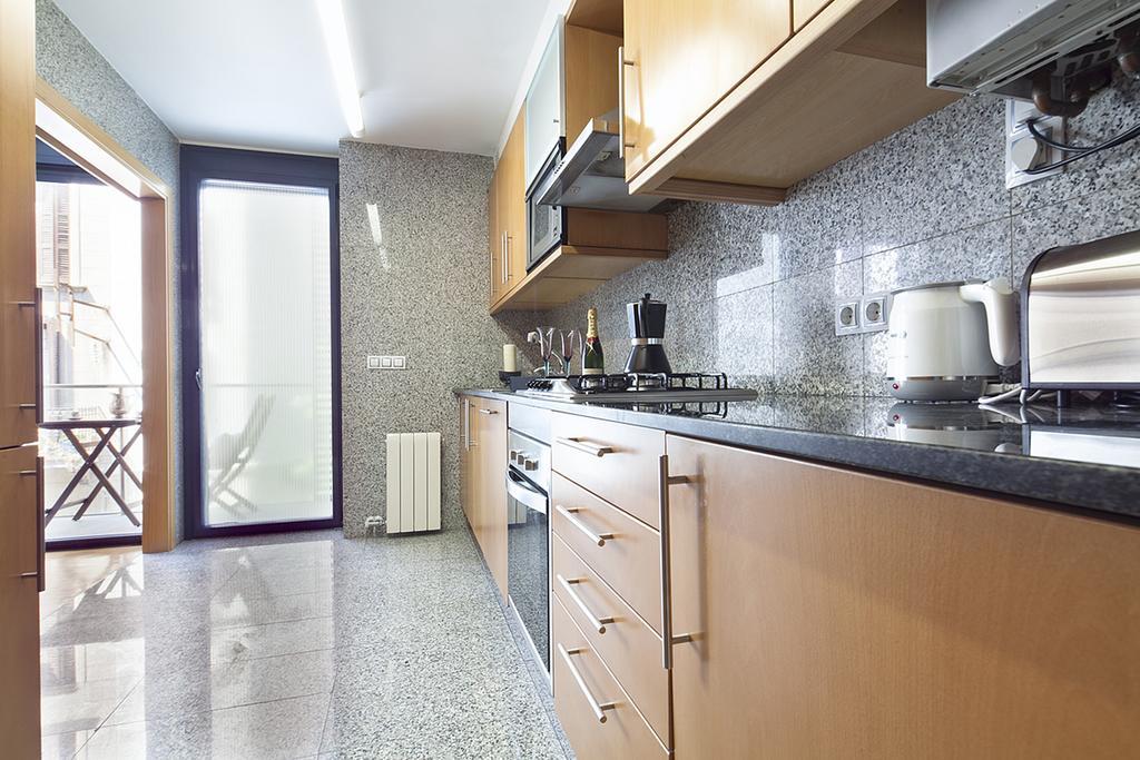 Apartment Barcelona Rentals - Sarria Apartments Near Center Ngoại thất bức ảnh